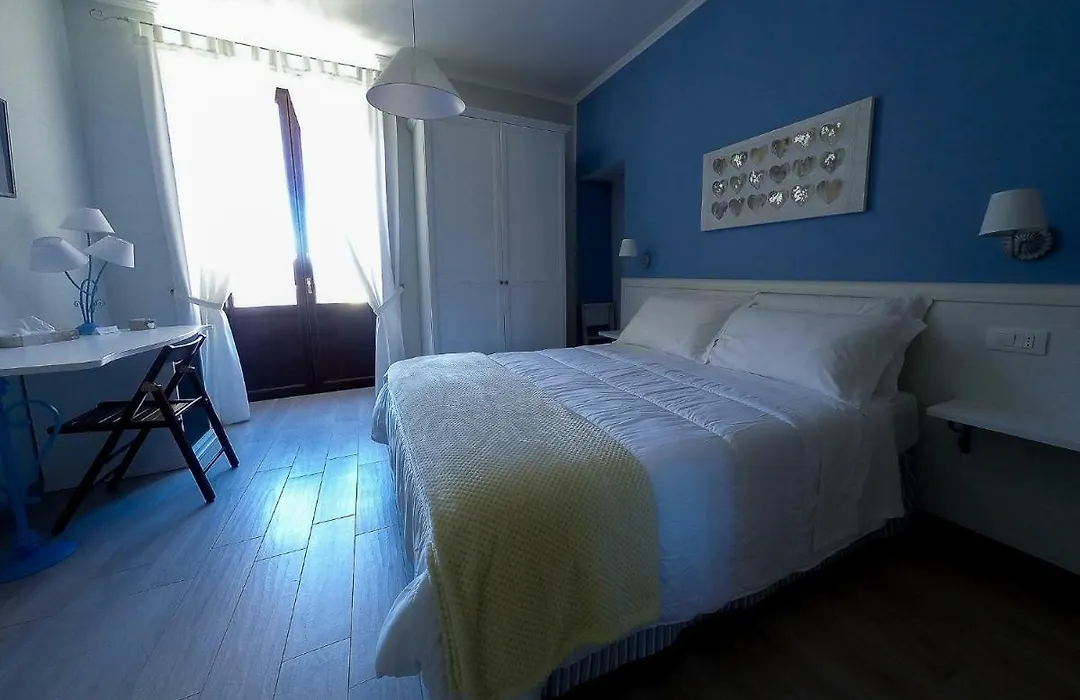 Reginelena B&B-1