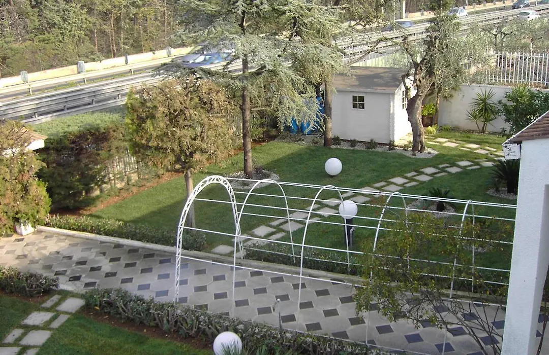Villa Nicolaus-1