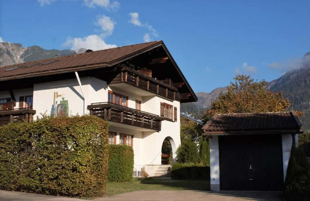 Gästehaus Alpenhorst-1