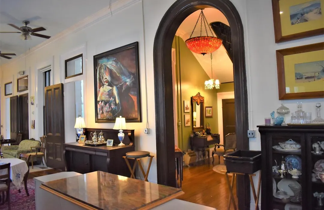 Bazsinsky House-1