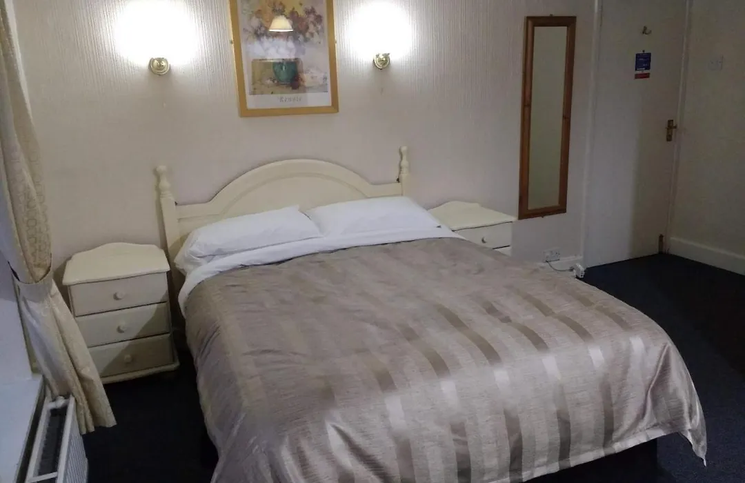 Chadwick House Hotel-1
