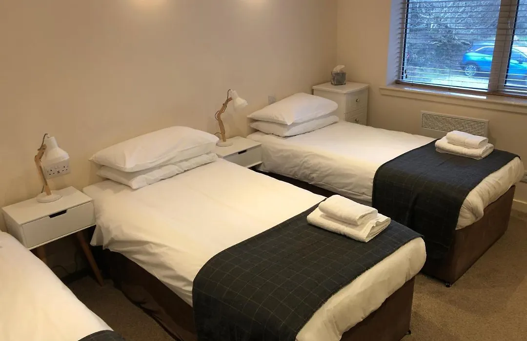Caledonian Hotel-1
