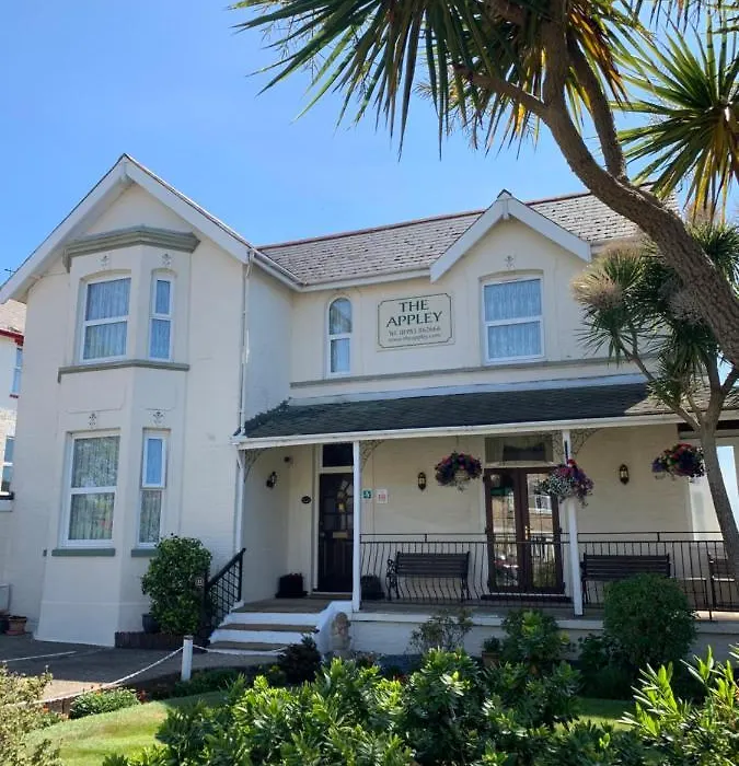 Appley Lodge-1