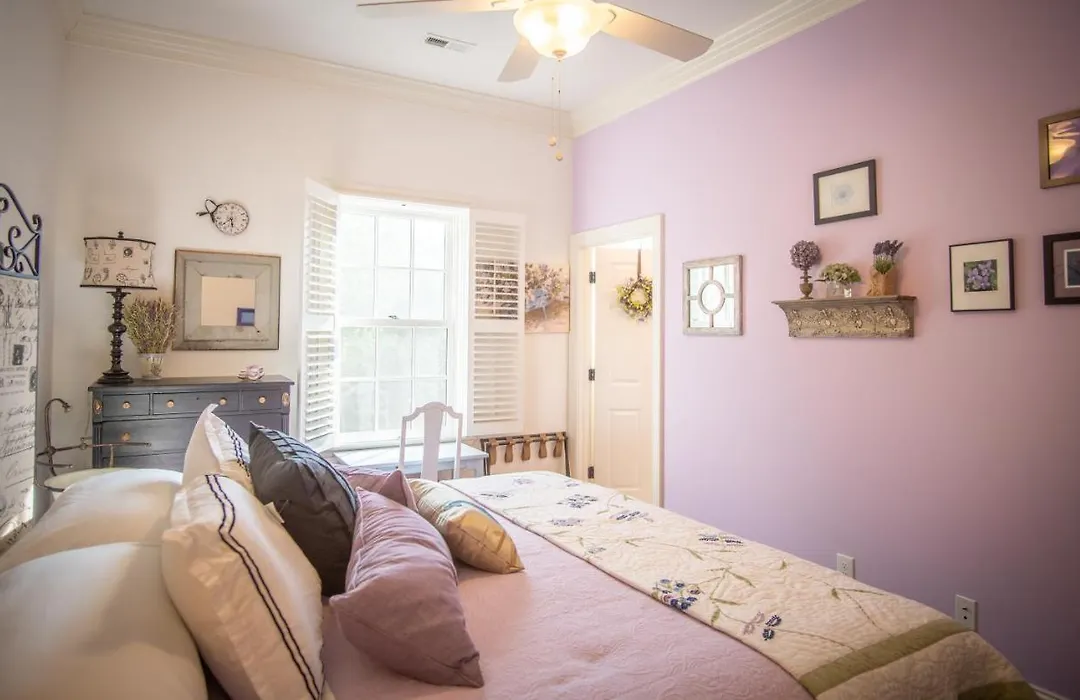 Hill Of Content B&B-1