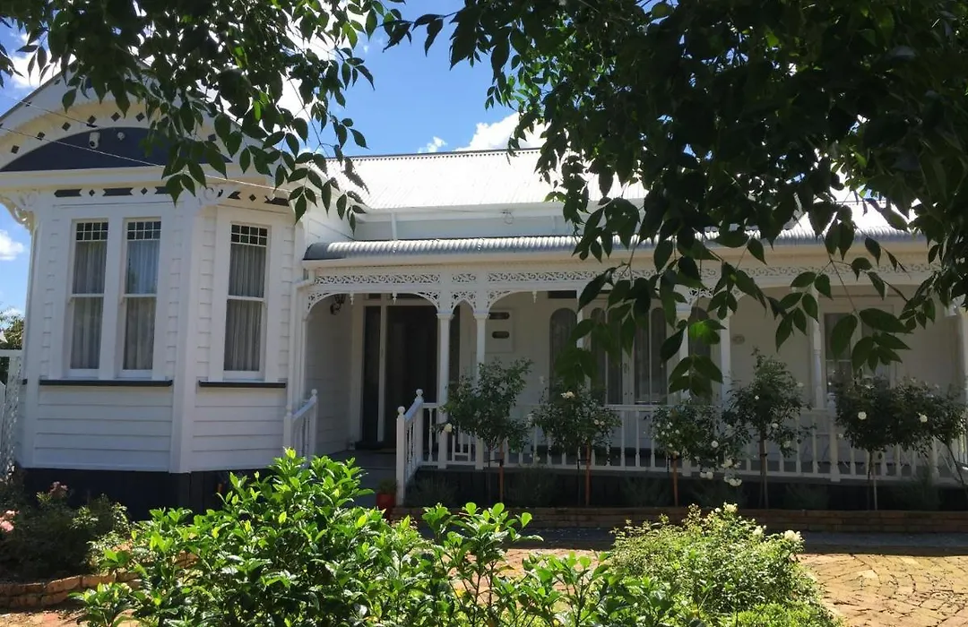 Chelsea House Bed & Breakfast-1