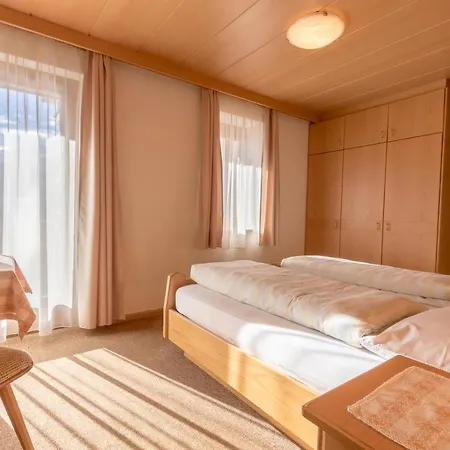 Tlisuera B&B-3