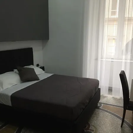 MB95 - Mezzocannone Luxurious Bed&Breakfast-3