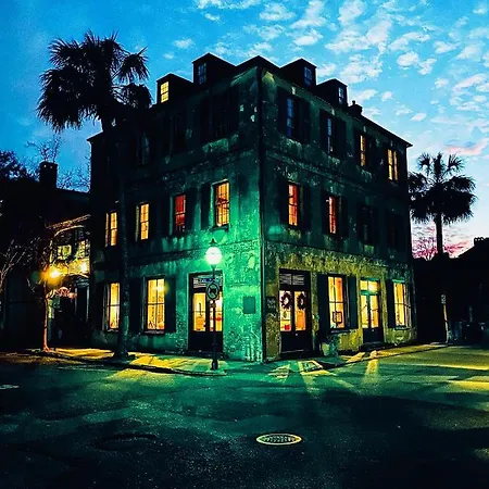27 State Street Bed & Breakfast-2