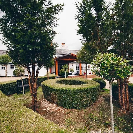 Fox Country Inn-2
