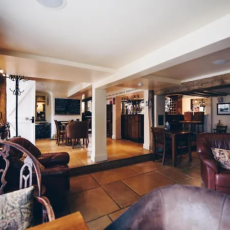 Fox Country Inn-2