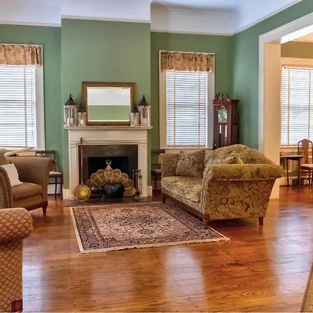 Open Gates Bed & Breakfast-3