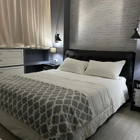 2B Fifteen Floor Suite Napoli-2