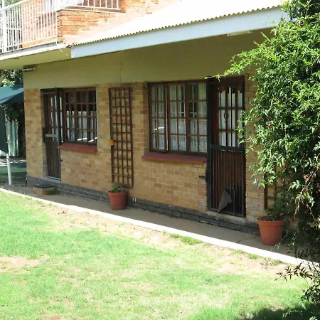 Bedrock Guesthouse-3