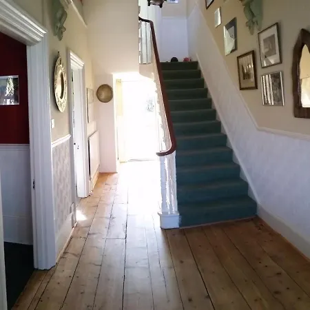 Grantham House-2