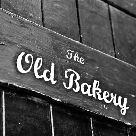 The Old Bakery Restaurant With Rooms-3