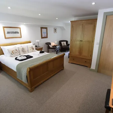 Rhydyfran House Aberaeron, Lampeter, West Wales, Ceredigion-2
