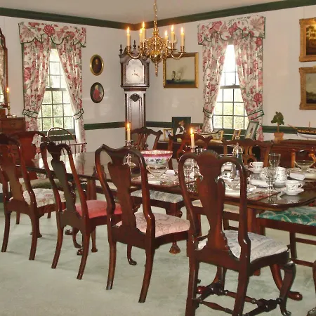 Newport House Bed & Breakfast-3