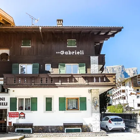 Garni Gabrieli-2