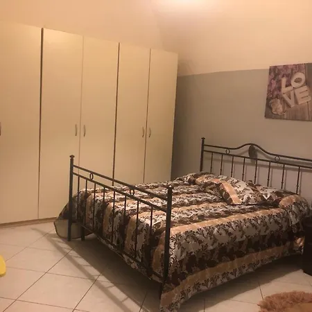 Liso B&B-2