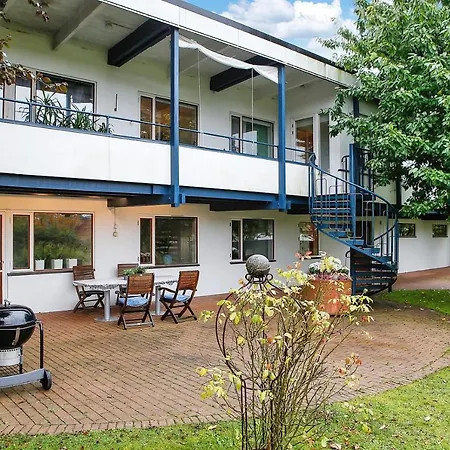 Villa Weibull-3