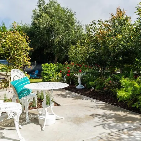 Glenbervie Bed & Breakfast-2