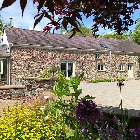 Dan Y Graig Barn, Carmarthen-3
