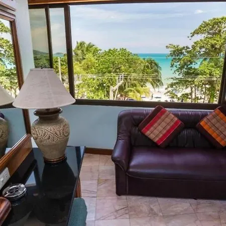 Patong Beach Bed And Breakfast-3