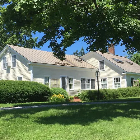 Cornwall Orchards Bed & Breakfast-2