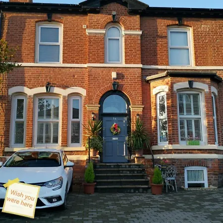 Vale House-2