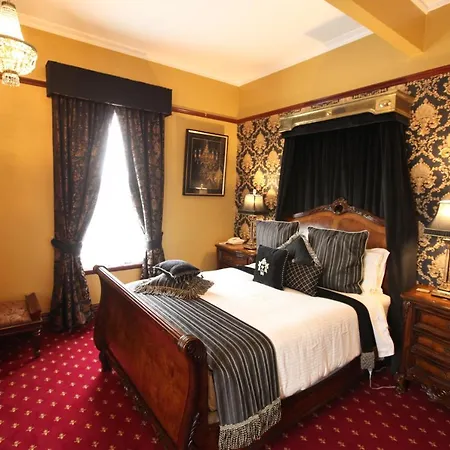 The Grand On Macfie-2