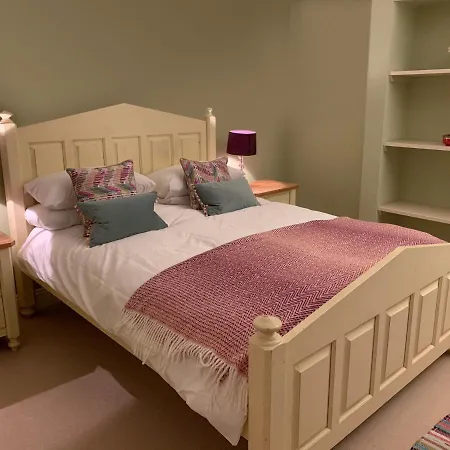 Redmarley Bed & Breakfast-3
