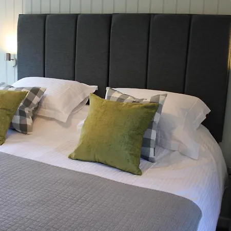 The Five Pilchards Inn-2
