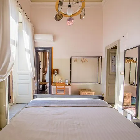 Grand Tour Design Guest House Catania Self Check-In-3