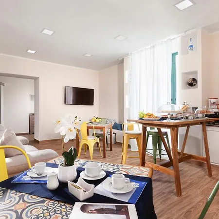 Emma Luxury Room-2
