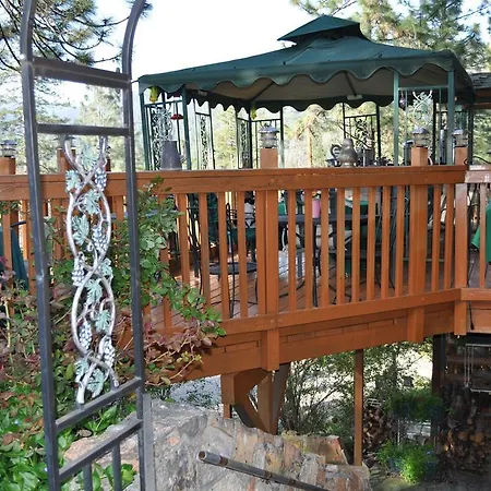 Pine Rose Inn-2