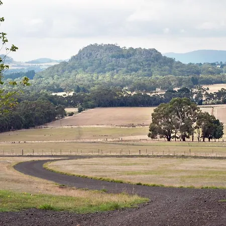Hanging Rock Views-3
