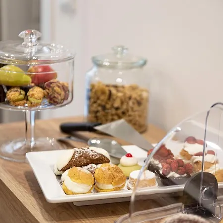 Fervore Luxury Rooms-2