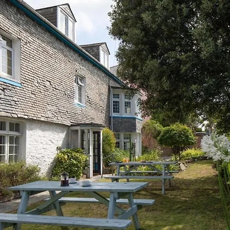 Pendennis Lodge-3
