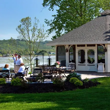Riverside Inn Bed And Breakfast, Wedding Venue & Events-3