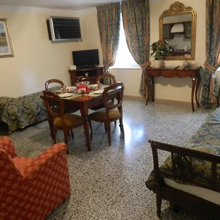 Il Campanile Suites-3
