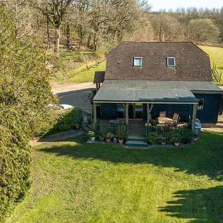 Oakside Lodge Guest House-2
