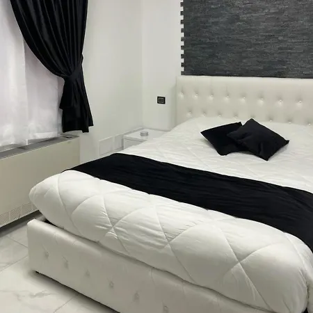 Royal Central Room-3