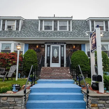 A Cape Cod Ocean Manor Inn-2