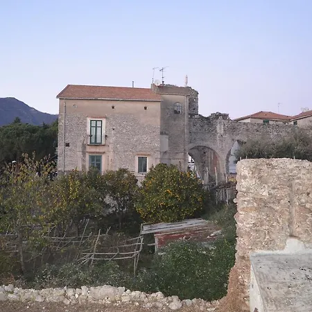 Palazzo Della Marra-2