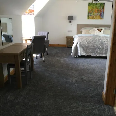Ben Nevis Manor-2
