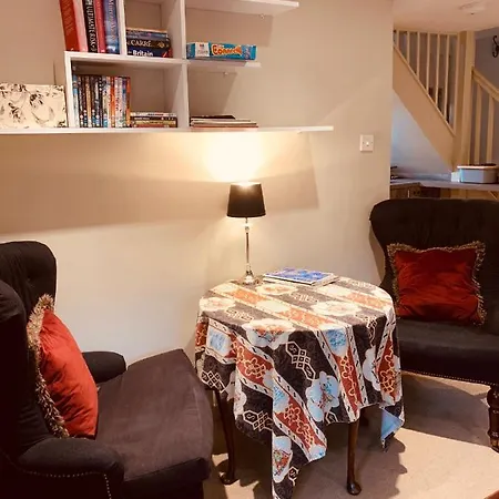 Bootmenders B&B-2