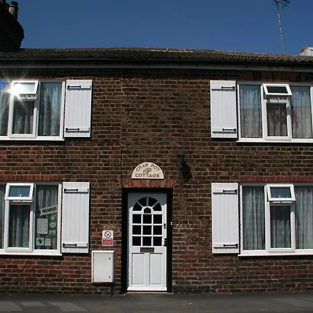 Crab Pot Cottage-3