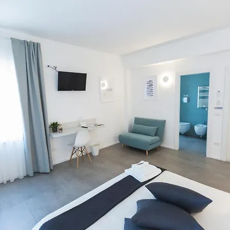 B&B A Due Passi Dal Mare-2