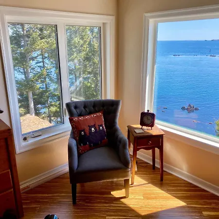 Goldilocks Bed & Breakfast-3
