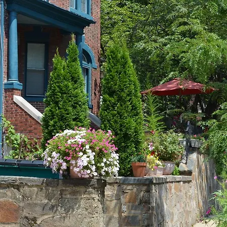 Kalorama Guest House-2